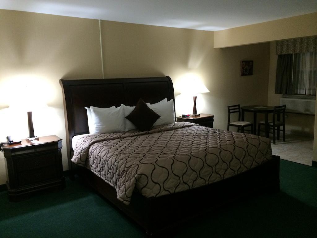Pacer Inn & Suites Motel Делавэр Номер фото